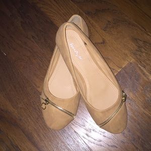 Tan Her Style Flats